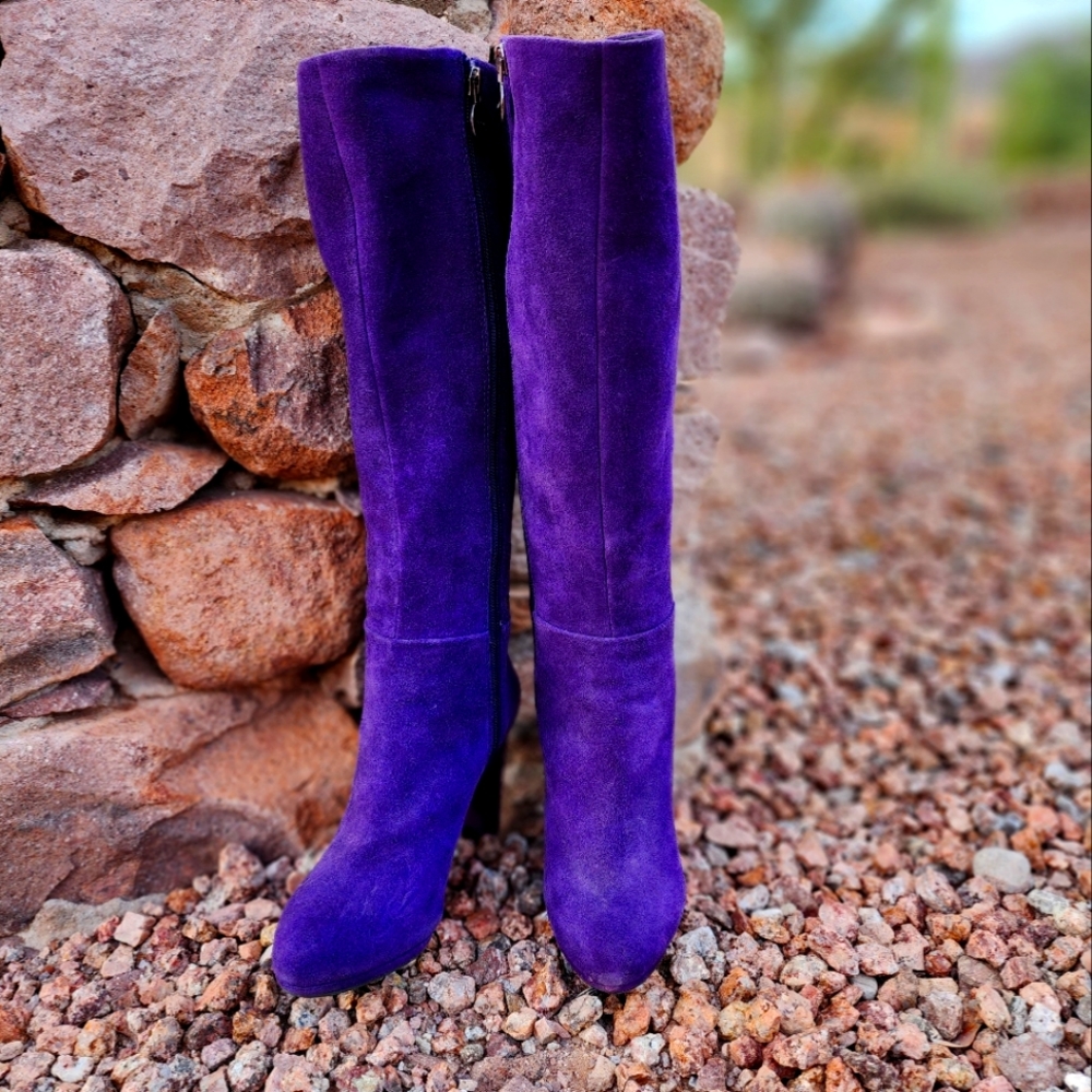 Purple suede boots, sz 5
